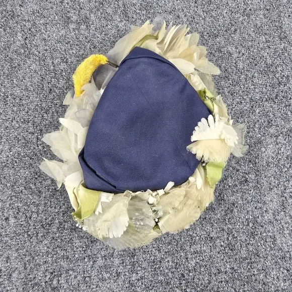 Lot of 3 Vintage Women's Cocktail Fascinator Hats + Box Needs Cleaning & Shaping - Picture 7 of 16